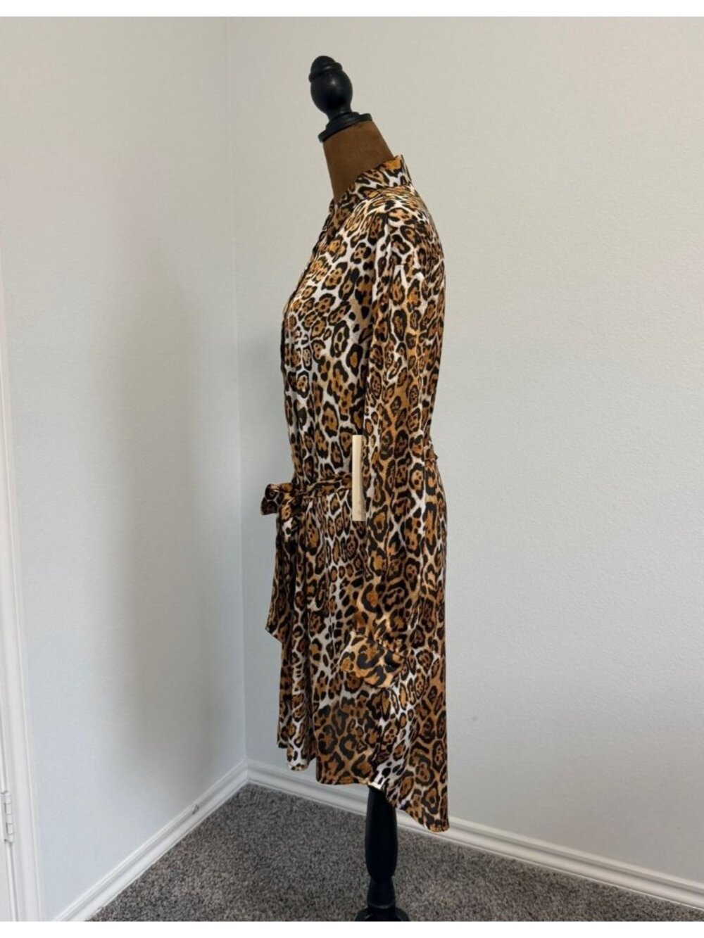 Boston Proper Long Sleeve Button Front Satin Animal Print Shirt Dress Size M - Picture 3 of 10